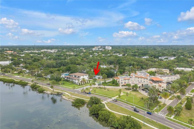 220 LYNDHURST STREET, Dunedin, FL 34698