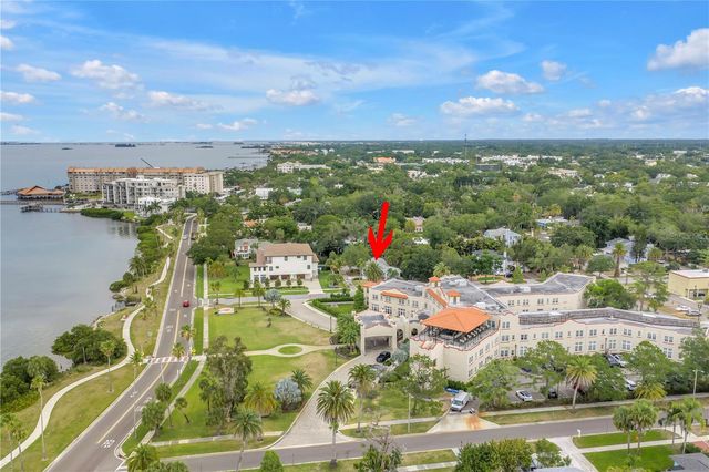 220 LYNDHURST STREET, Dunedin, FL 34698