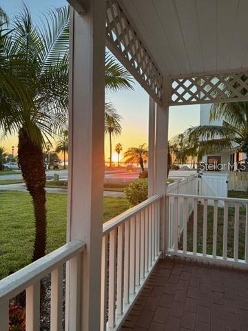 220 LYNDHURST STREET, Dunedin, FL 34698