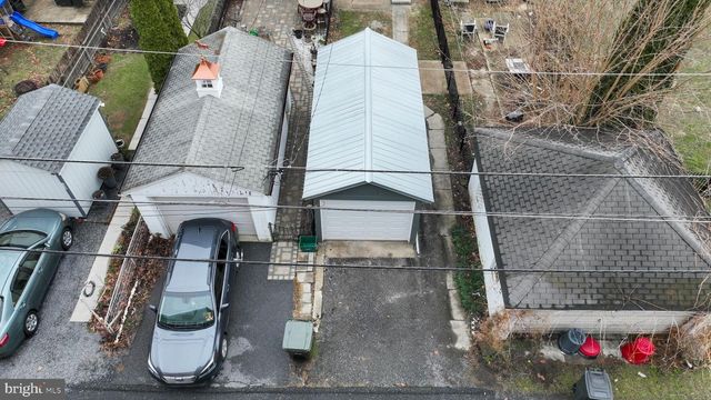 130 PARK AVE, Ephrata, PA 17522