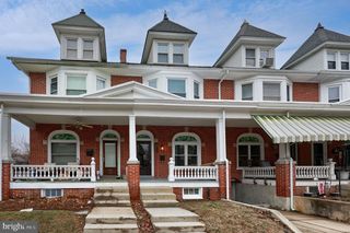130 PARK AVE, Ephrata, PA 17522