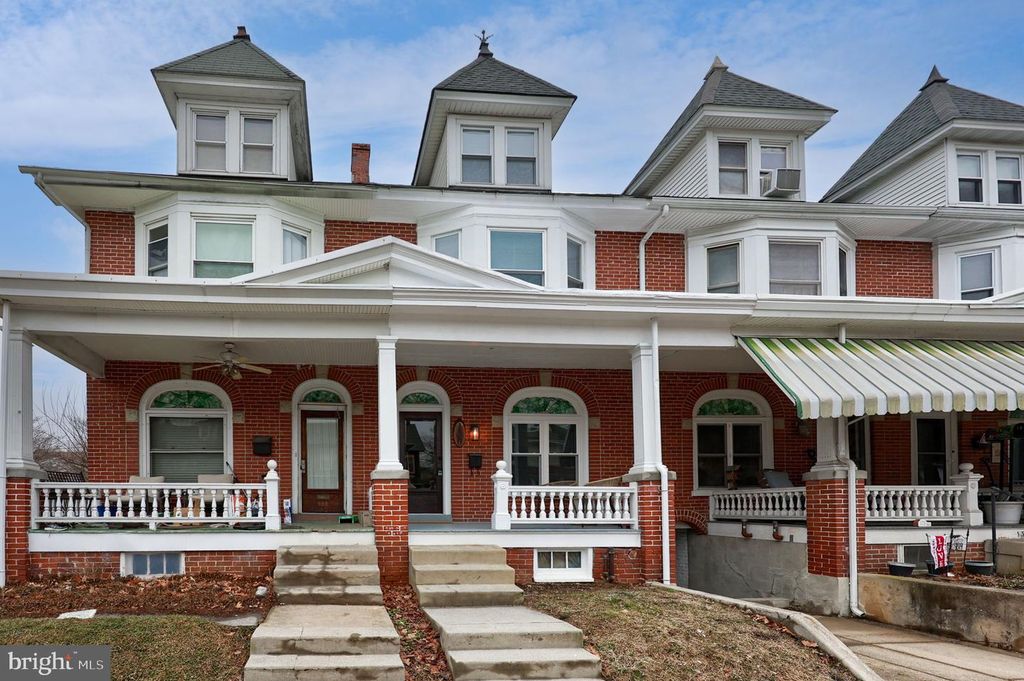 130 PARK AVE, Ephrata, PA 17522