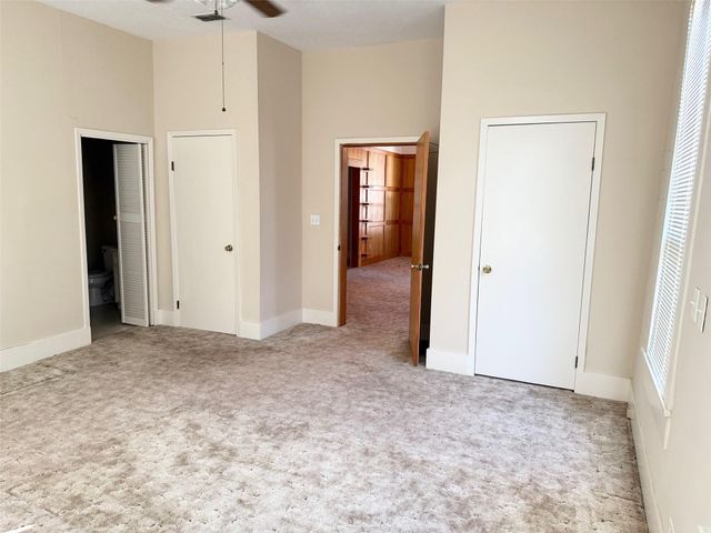 405 S 10th Street, Crockett, TX 75835