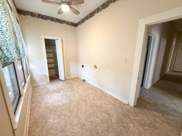 405 S 10th Street, Crockett, TX 75835