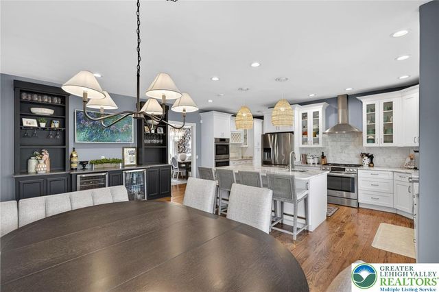 2240 GREENWOOD Road, Salisbury Twp, PA 18103
