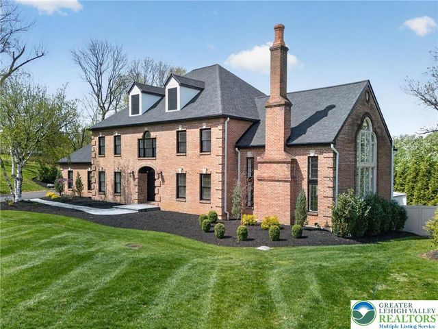 2240 GREENWOOD Road, Salisbury Twp, PA 18103