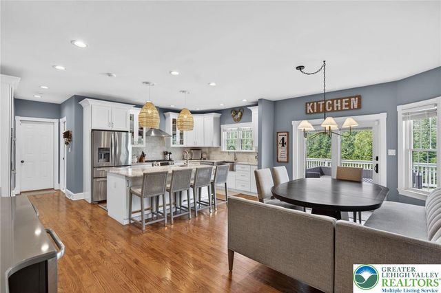 2240 GREENWOOD Road, Salisbury Twp, PA 18103