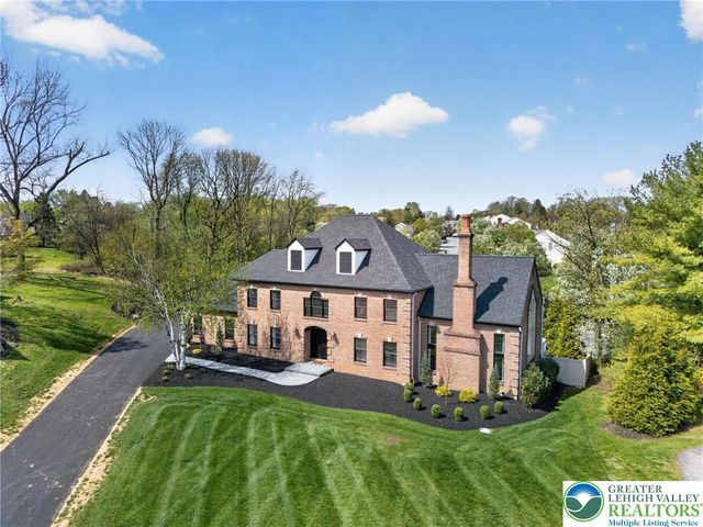 2240 GREENWOOD Road, Salisbury Twp, PA 18103