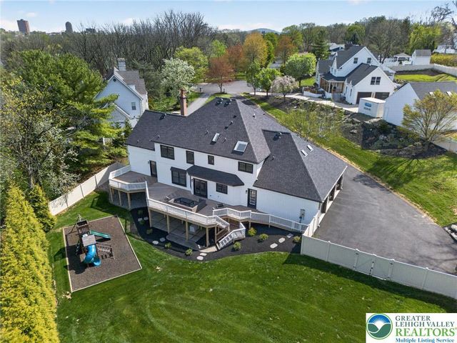 2240 GREENWOOD Road, Salisbury Twp, PA 18103
