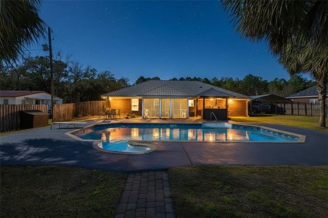 11991 Lee Bishop Road, Irvington, AL 36544