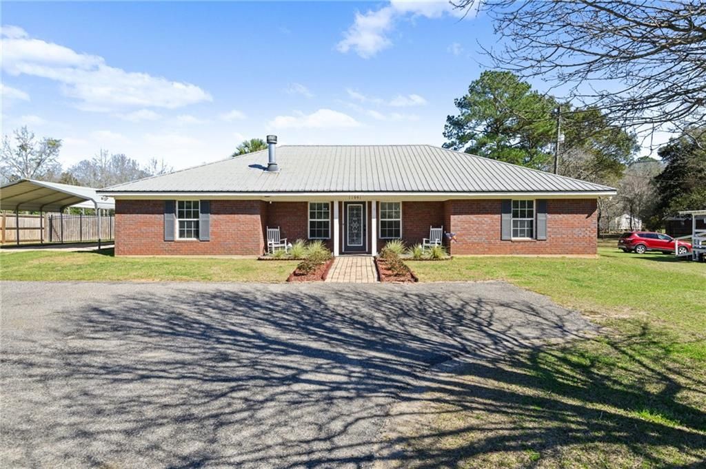 11991 Lee Bishop Road, Irvington, AL 36544