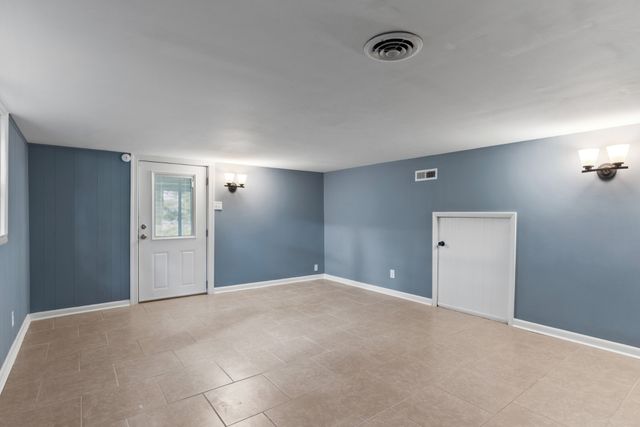 2209 Ruth St, Springfield, TN 37172