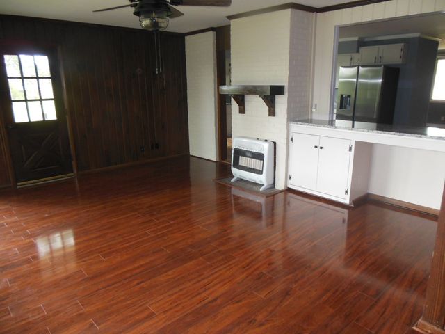 2209 Ruth St, Springfield, TN 37172