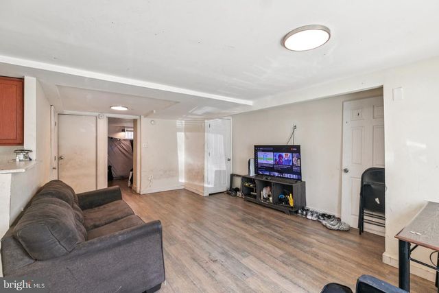 1227 W CHAMPLOST AVE, Philadelphia, PA 19141