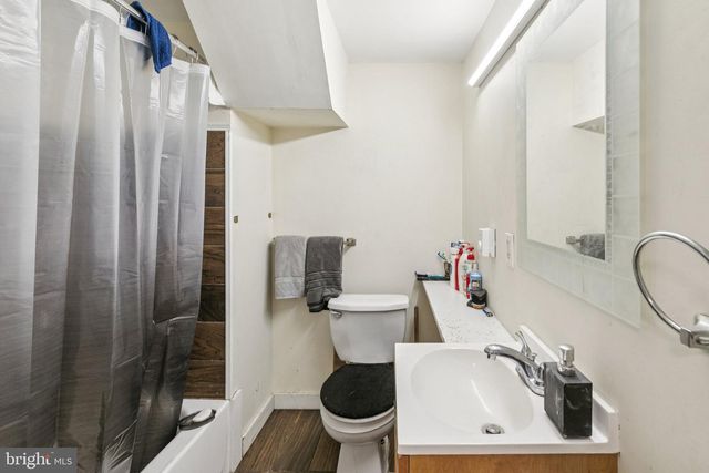 1227 W CHAMPLOST AVE, Philadelphia, PA 19141