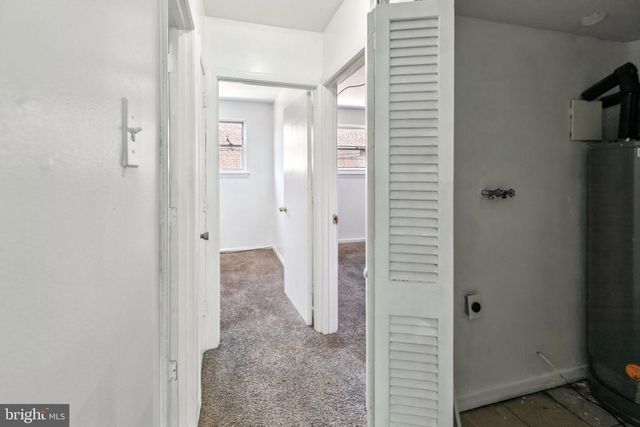 1227 W CHAMPLOST AVE, Philadelphia, PA 19141