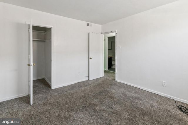 1227 W CHAMPLOST AVE, Philadelphia, PA 19141