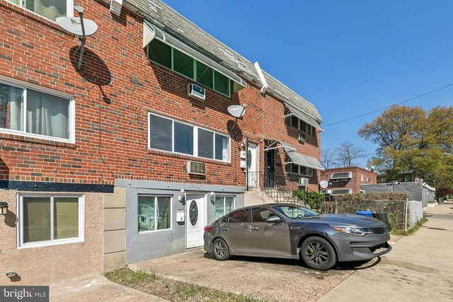 1227 W CHAMPLOST AVE, Philadelphia, PA 19141