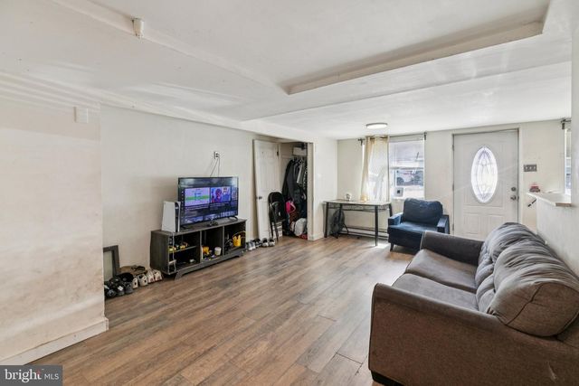 1227 W CHAMPLOST AVE, Philadelphia, PA 19141