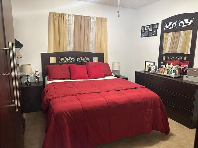 15560 SW 104th Ter 614, Miami, FL 33196