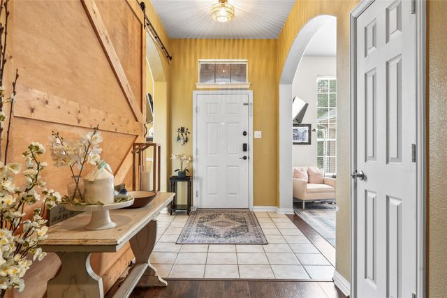 1311 Fleetwood Cove Drive, Grand Prairie, TX 75052