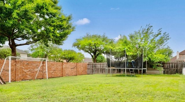 1311 Fleetwood Cove Drive, Grand Prairie, TX 75052