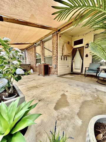 1311 Fleetwood Cove Drive, Grand Prairie, TX 75052