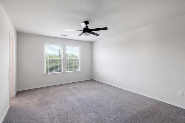 46 Snowy Plover LN, Leander, TX 78641