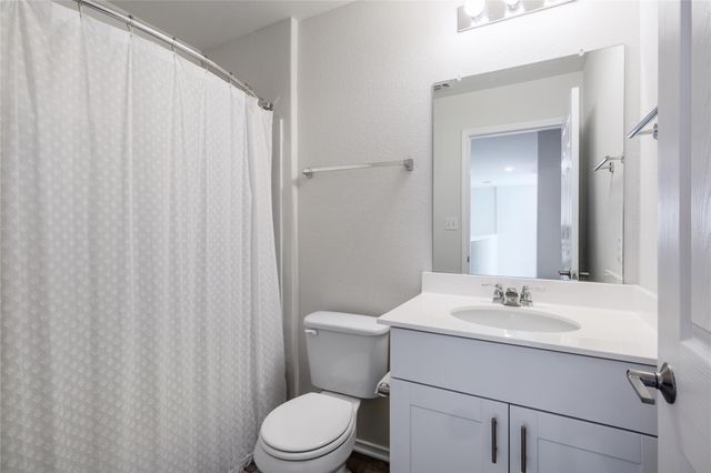 46 Snowy Plover LN, Leander, TX 78641