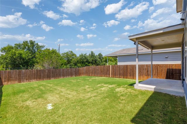 46 Snowy Plover LN, Leander, TX 78641