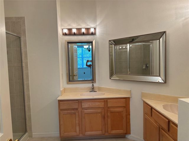 3429 PARKRIDGE CIRCLE 19-103, Sarasota, FL 34243