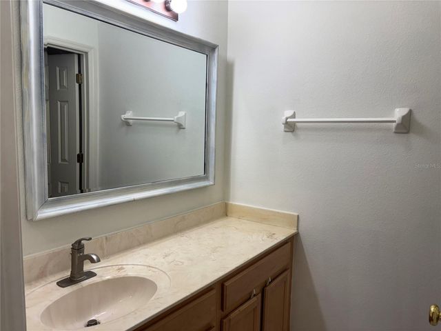 3429 PARKRIDGE CIRCLE 19-103, Sarasota, FL 34243