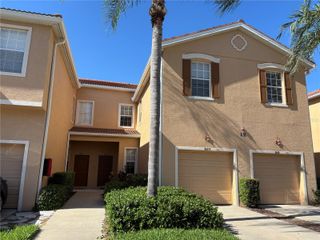 3429 PARKRIDGE CIRCLE 19-103, Sarasota, FL 34243