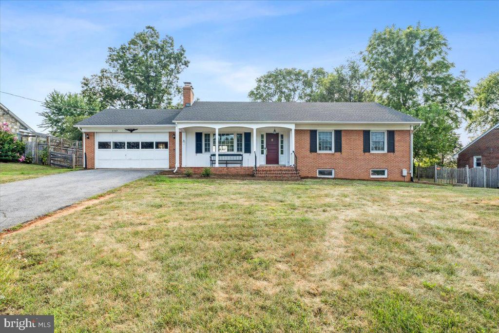 8789 HICKORY HL, Walkersville, MD 21793
