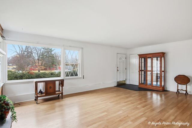 515 Country Club Drive, Mchenry, IL 60050