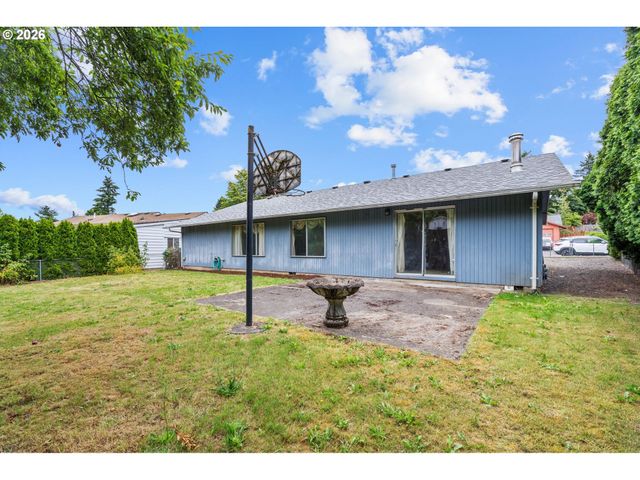 1785 Sw BATTAGLIA Ave, Gresham, OR 97080