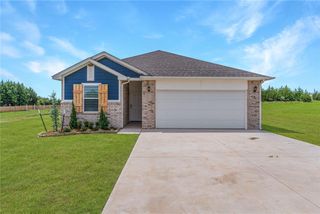 5261 Grassland Drive, Guthrie, OK 73044