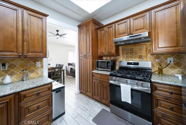 1158 W Cornell, Rialto, CA 92376