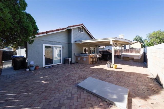 1158 W Cornell, Rialto, CA 92376