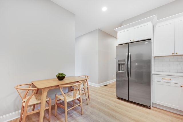271 Washington Ave 1, Chelsea, MA 02150