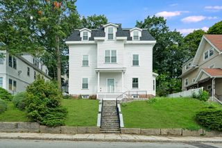 271 Washington Ave 1, Chelsea, MA 02150