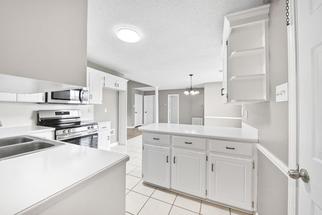 12 Overlook, Cabot, AR 72023