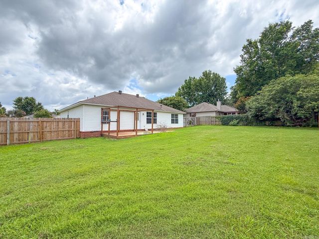 12 Overlook, Cabot, AR 72023