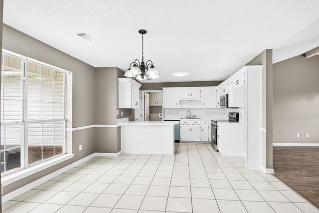 12 Overlook, Cabot, AR 72023