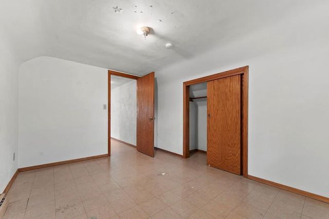 W7548 COUNTY ROAD S, Shiocton, WI 54170