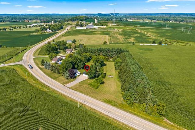 W7548 COUNTY ROAD S, Shiocton, WI 54170