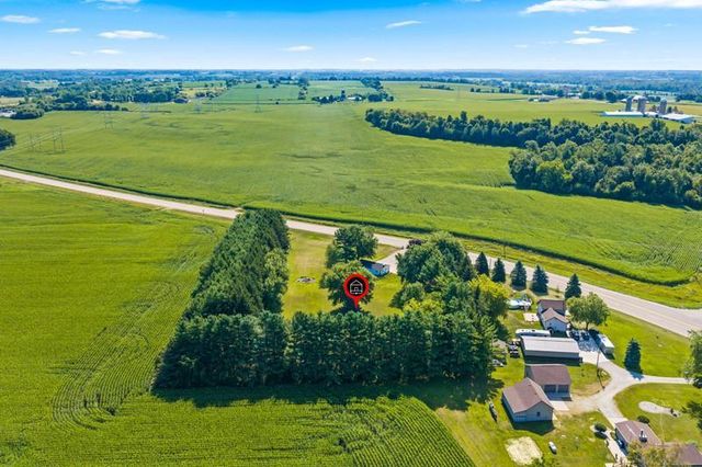 W7548 COUNTY ROAD S, Shiocton, WI 54170