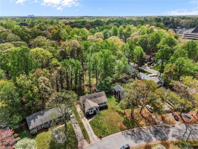 1611 Maple Ridge Court, Greensboro, NC 27455