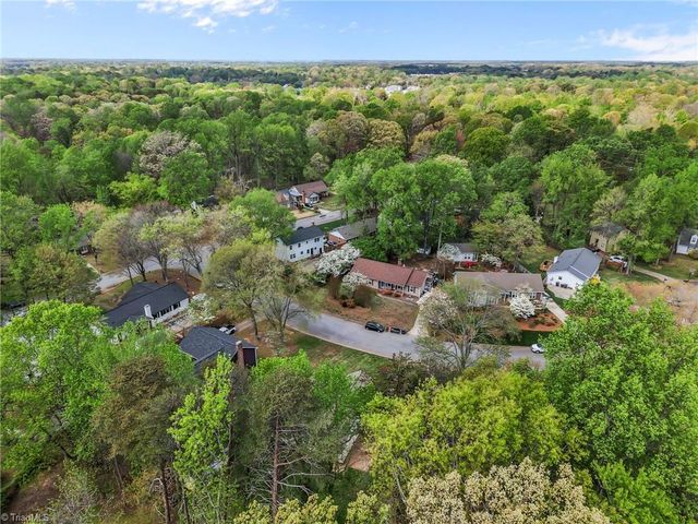 1611 Maple Ridge Court, Greensboro, NC 27455