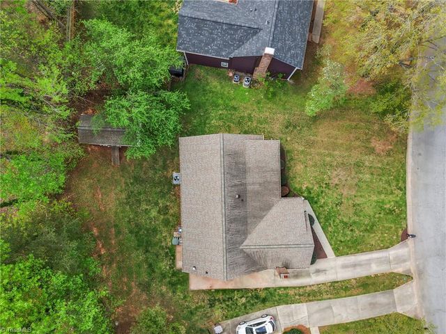 1611 Maple Ridge Court, Greensboro, NC 27455